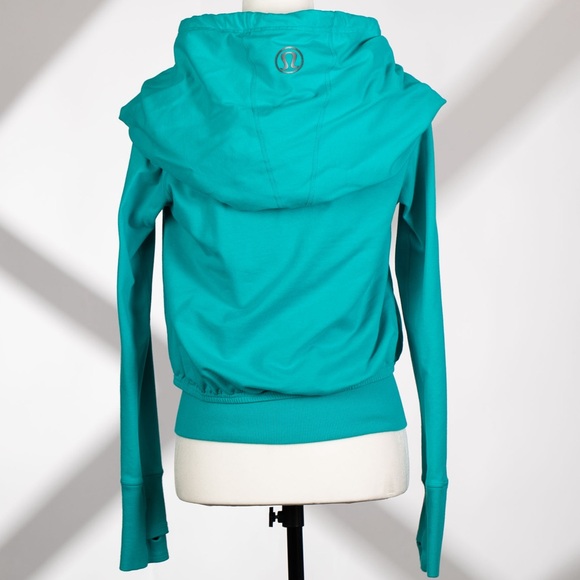 SOLD!!! 
Lululemon Turquoise Zip-Up Hoodie, Size 6 (Excellent Condition) - Picture 2 of 11